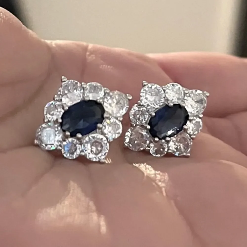 The Royal 925 Sapphire are Cubic zirconium estate inspired stud earrin…